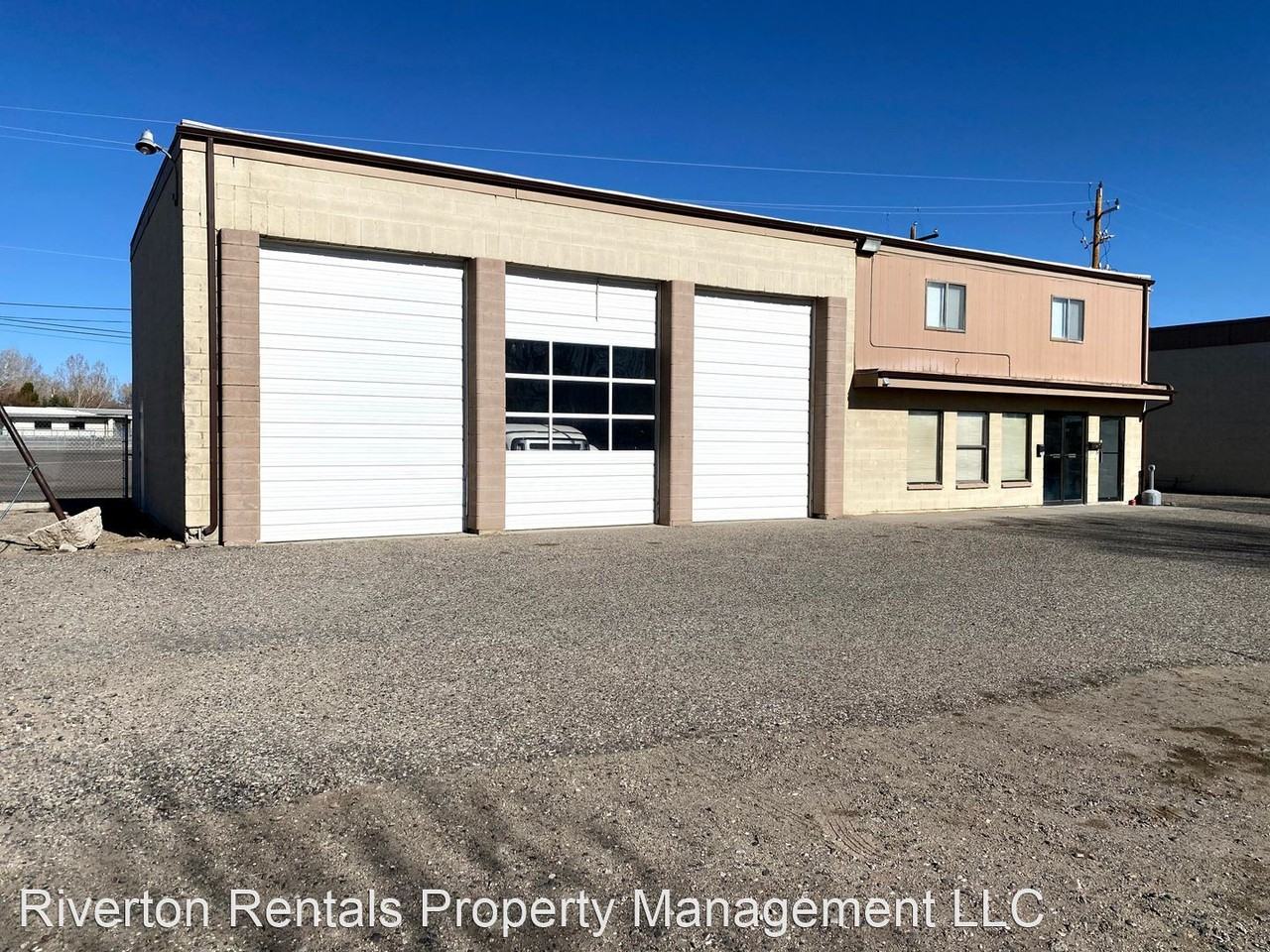 Sunset Plaza - Photo 2 of 50