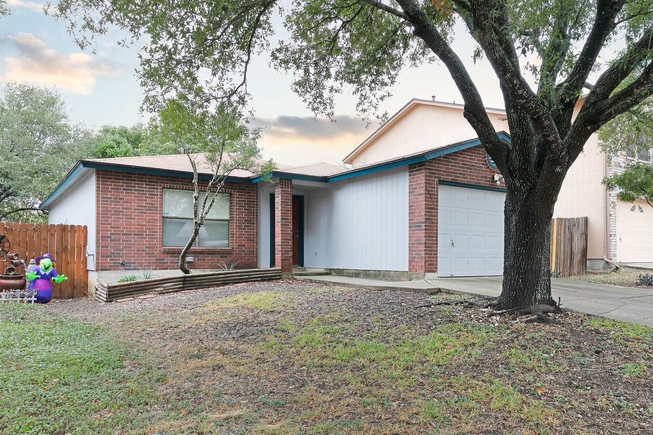 13311 Pecan Glade - Photo 2 of 50