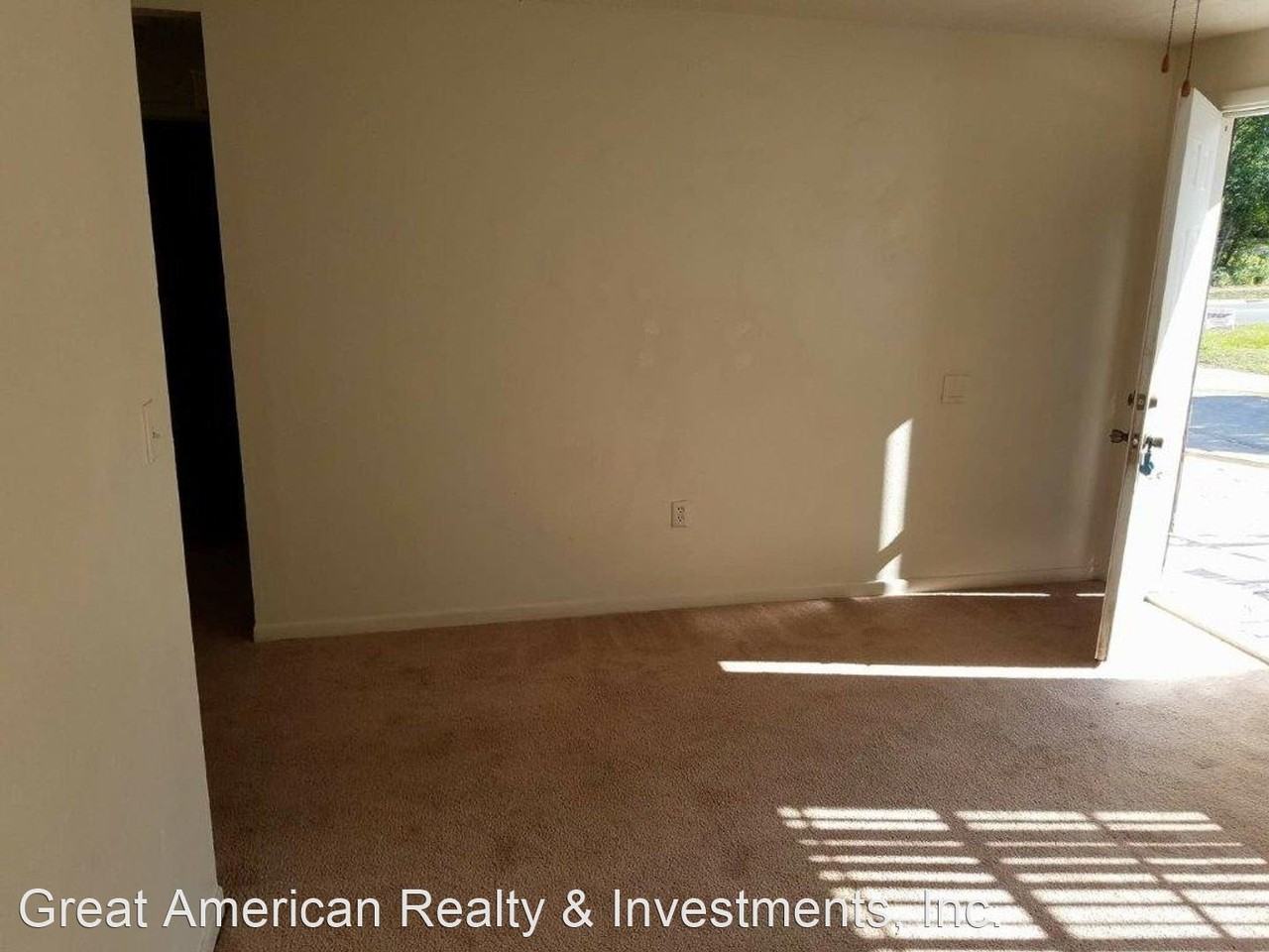 Ella Ave - Photo 2 of 15