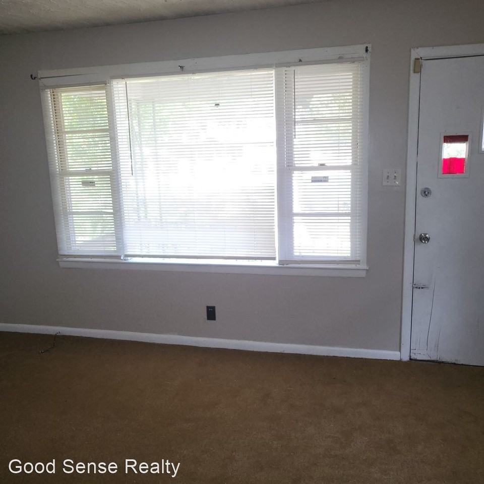 264 Japonica Ave - Photo 2 of 12