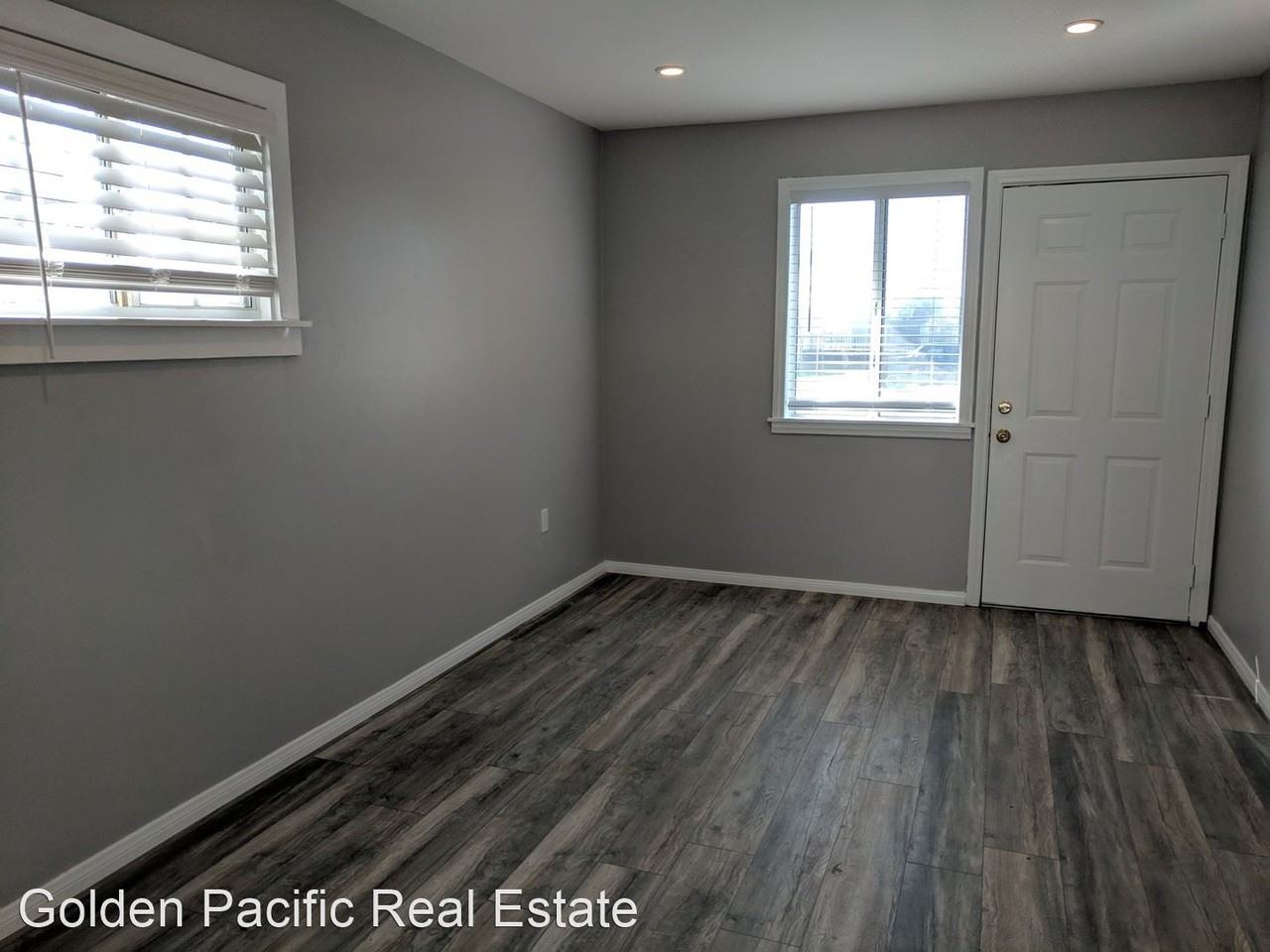 3452 Clairemont Mesa Blvd - Photo 2 of 9