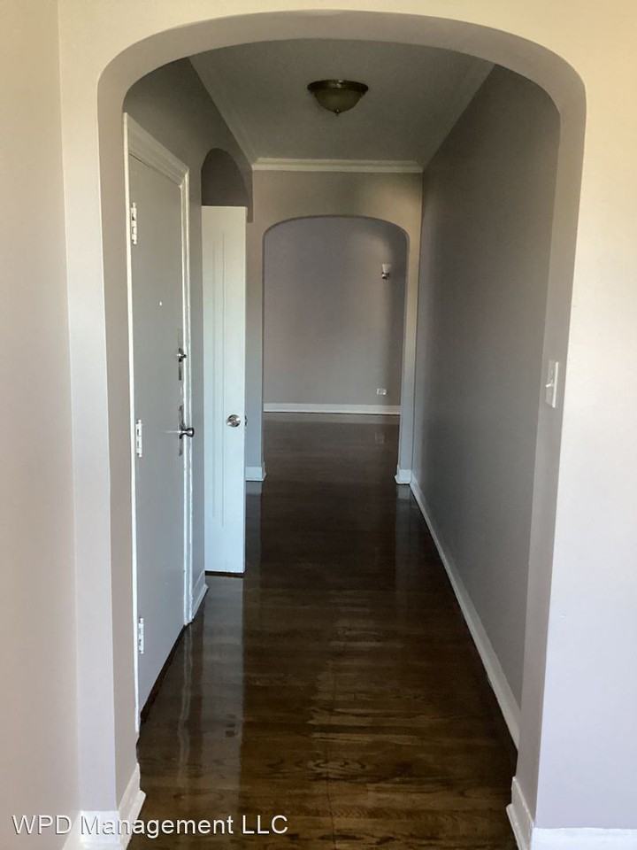 2909 E. 78th St - Photo 3 of 11