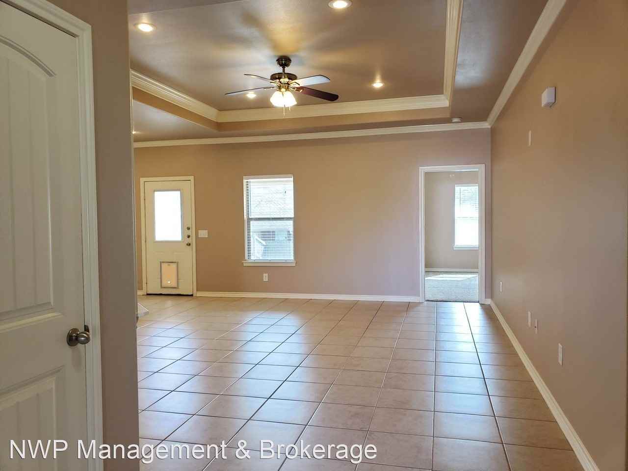 4014 Stonebridge Dr - Photo 3 of 23