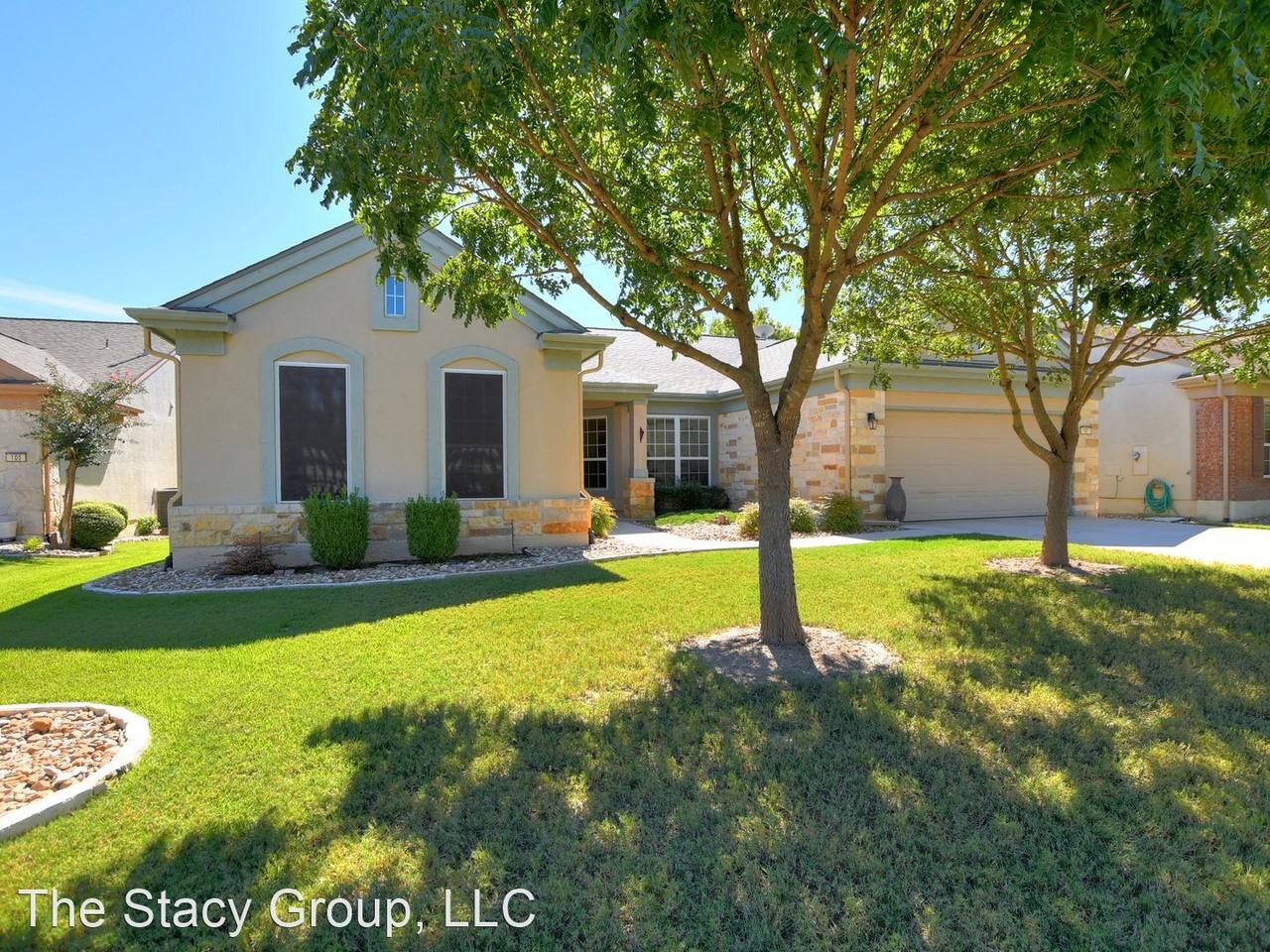 107 Armstrong Dr - Photo 2 of 39