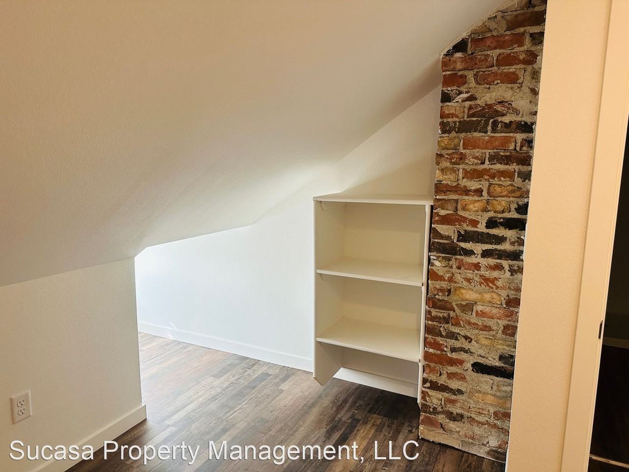 921 E. 4th St. - Photo 2 of 13