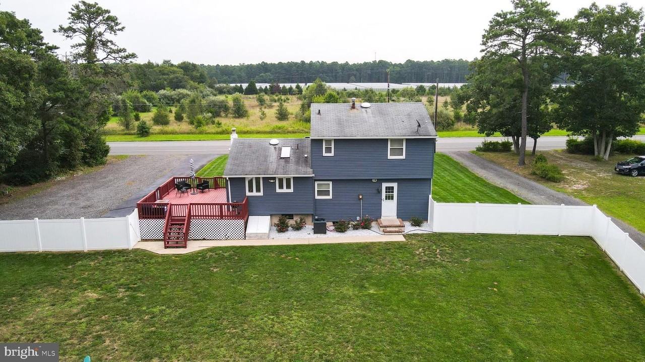 4518 Sherman Ave - Photo 2 of 27