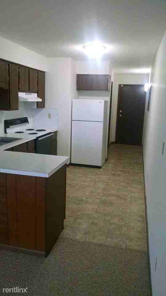 Raven Lane Apartments - Photo 2 of 4