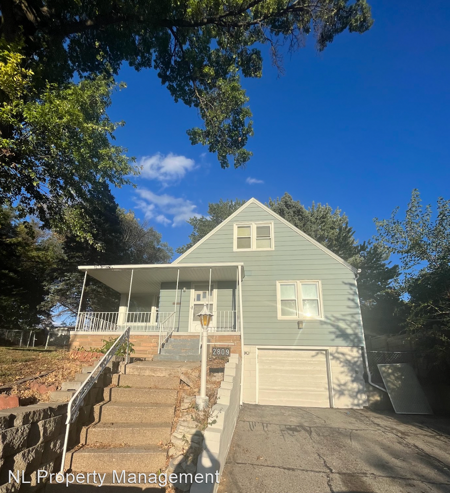2809 N 68th St, Omaha, NE 68104 4 bedroom House Rental Zumper