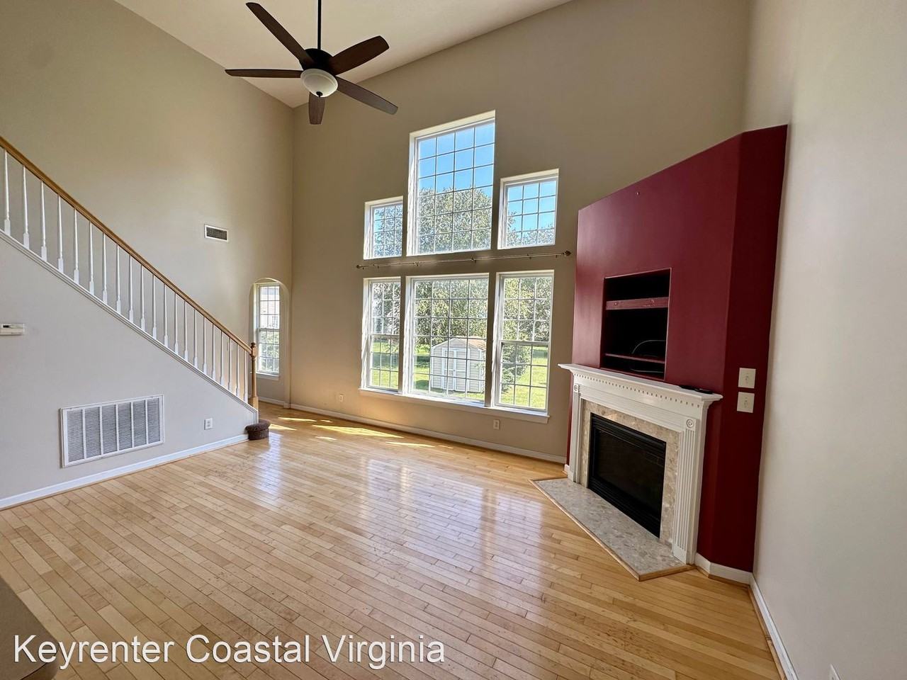 13178 Duck Cove Ct - Photo 2 of 18