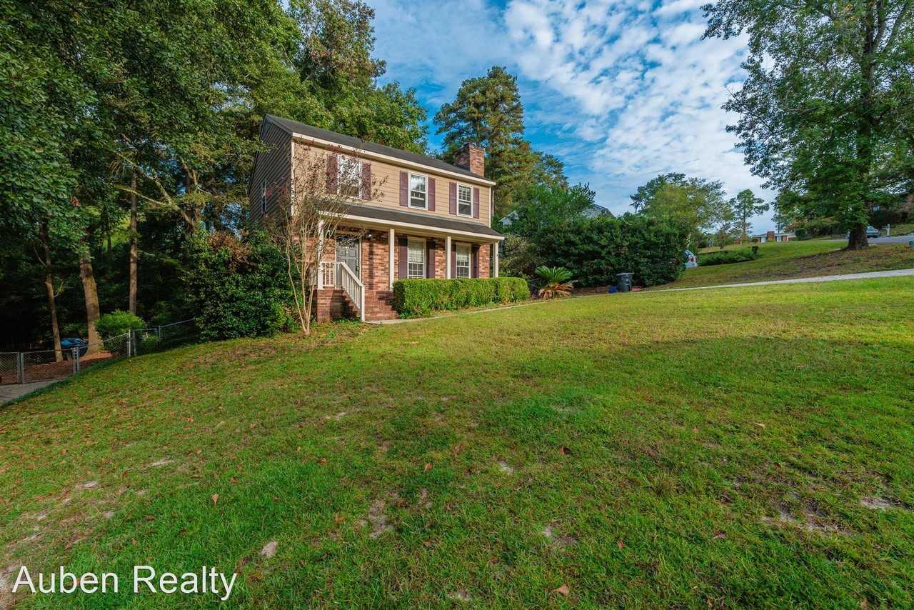 792 Greenwood Dr - Photo 3 of 45