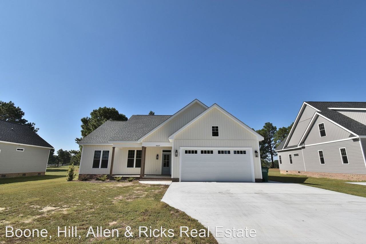 1037 Birchwood Dr - Photo 2 of 15