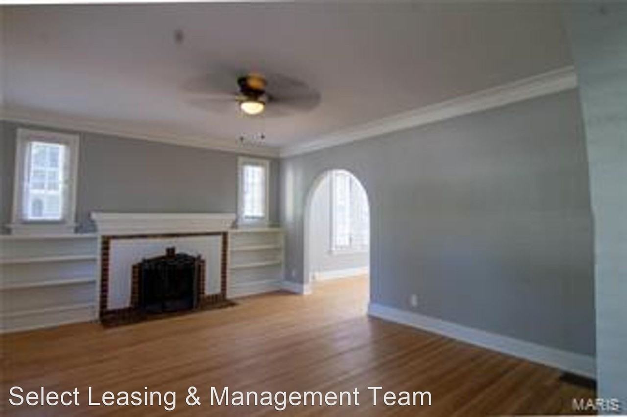 8390 Big Bend Blvd - Photo 2 of 11