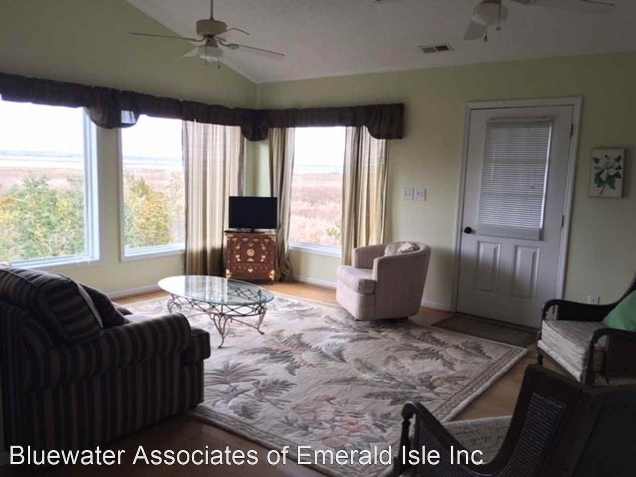 6820 Canal Dr - Photo 2 of 6