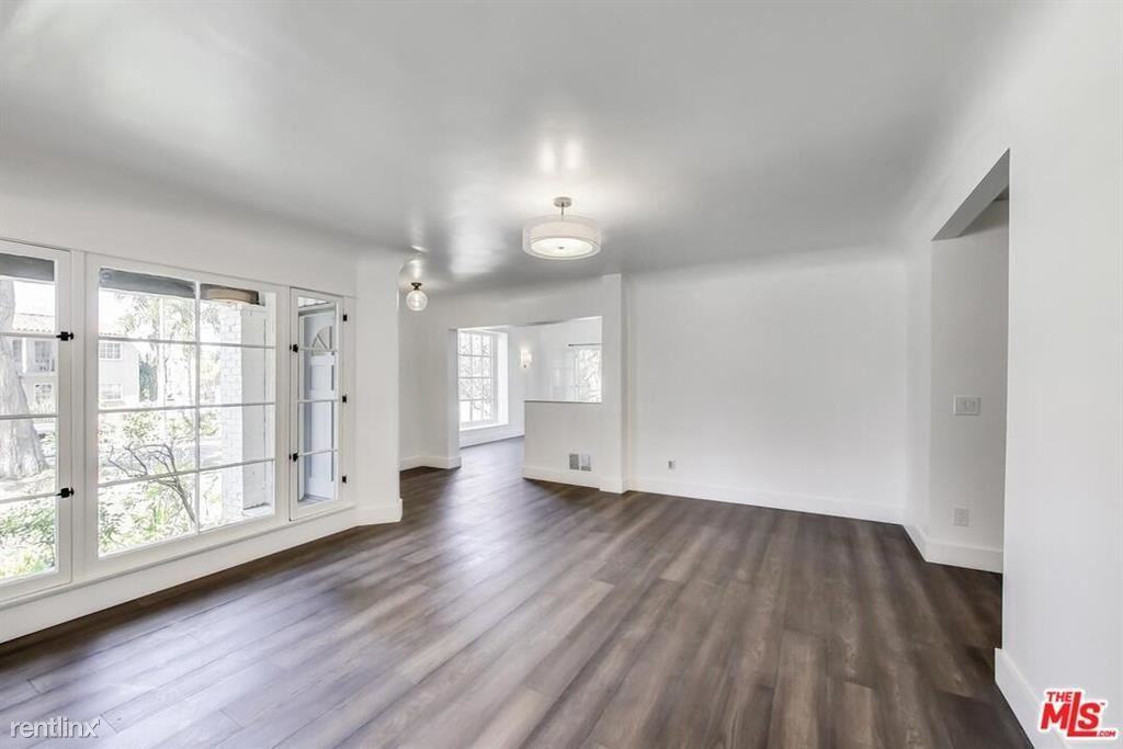 1100 S Genesee Ave - Photo 2 of 10