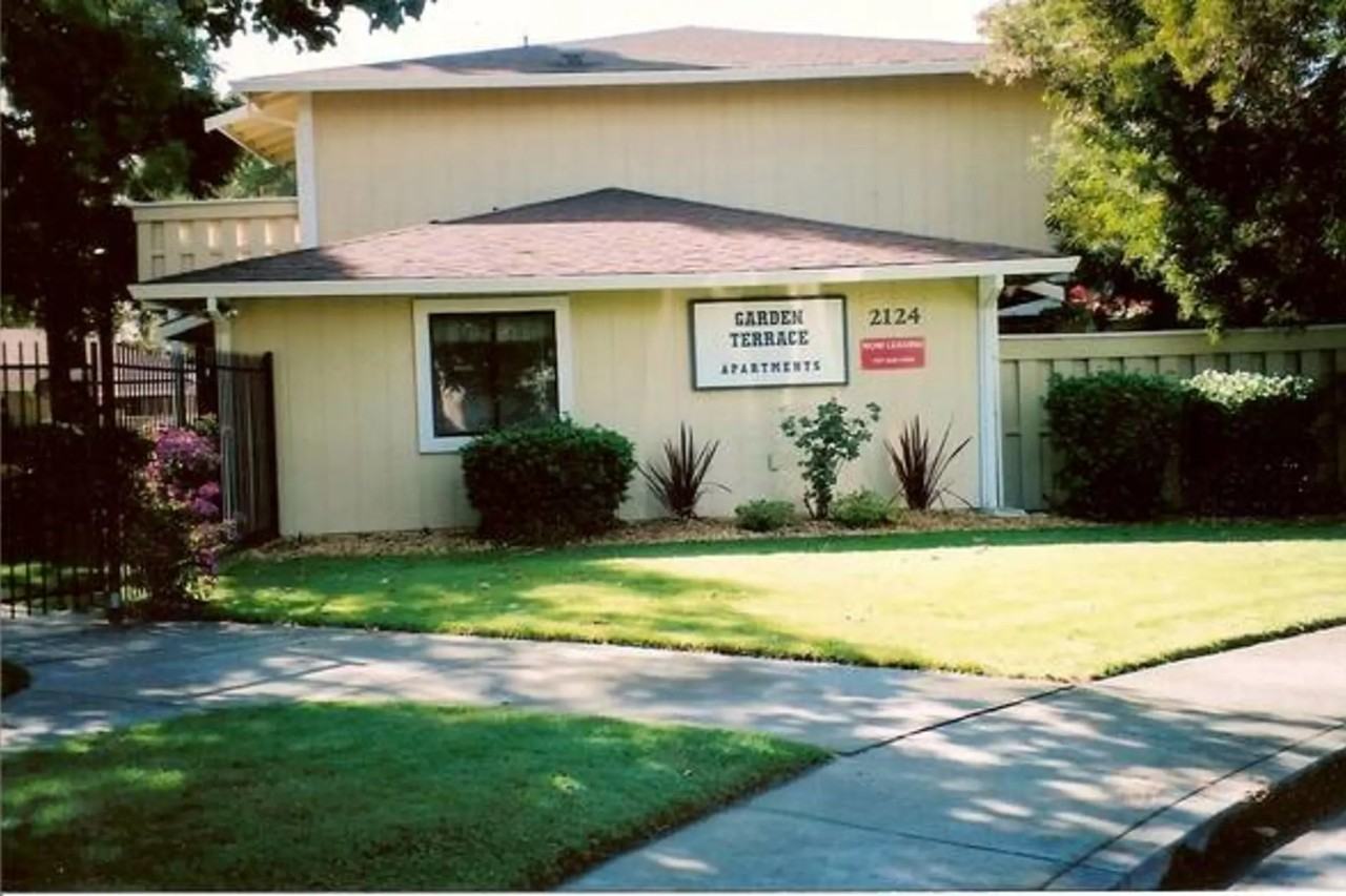 2124 2124 Santa Ana Drive - Photo 3 of 17