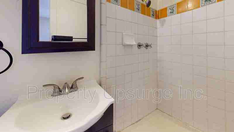 630 Bird St - Photo 6 of 9