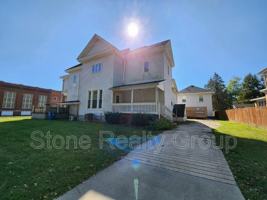 featured image of 509 S 5th St #2