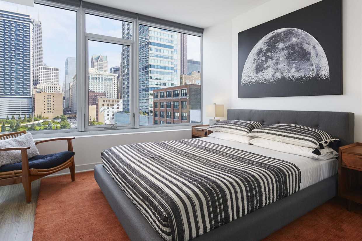 S Wells St #1910 - Photo 2 of 29