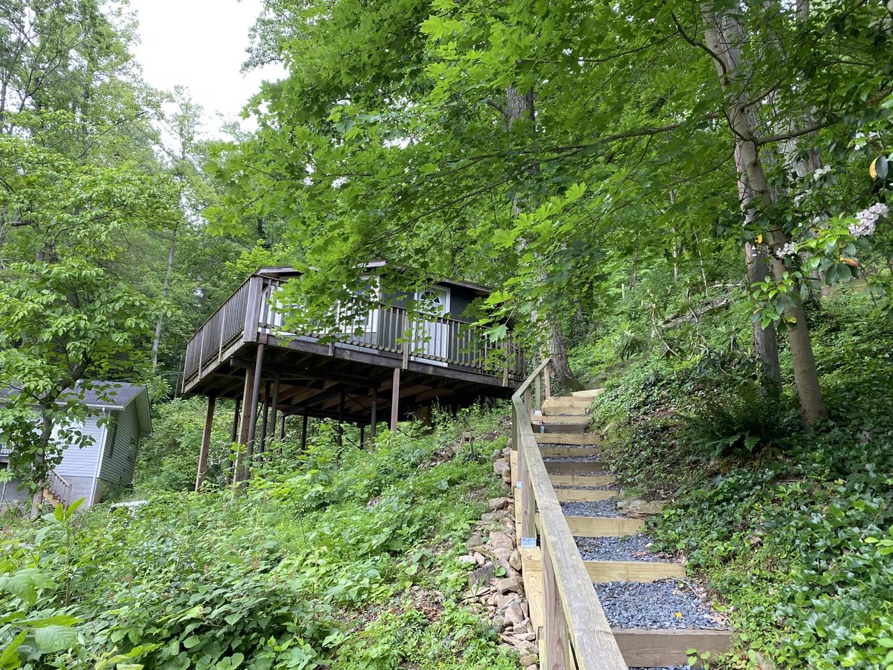 25 Howland Rd - Photo 6 of 14