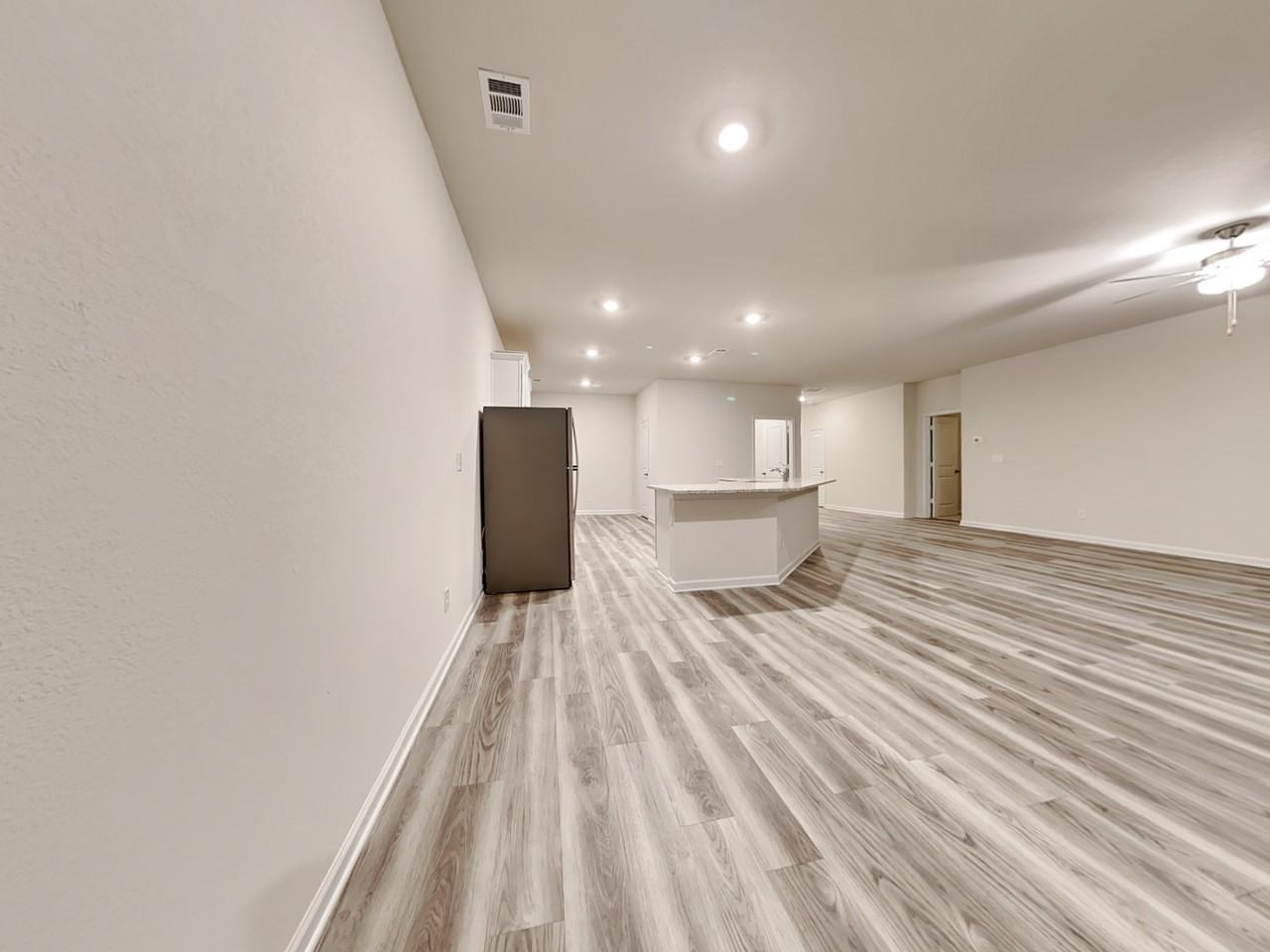 1161 Amadas Dr - Photo 6 of 19