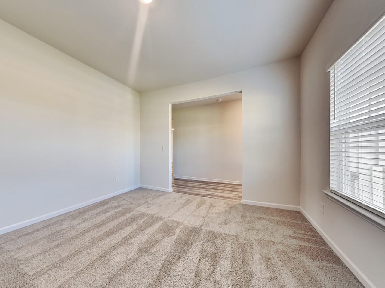 1141 Amadas Dr - Photo 2 of 20