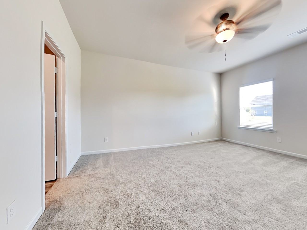 1141 Amadas Dr - Photo 7 of 20