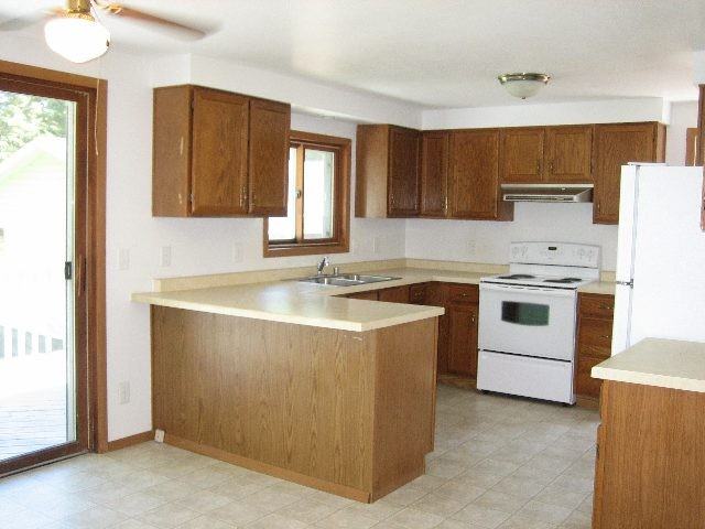 3 E Riverside Rd - Photo 3 of 8