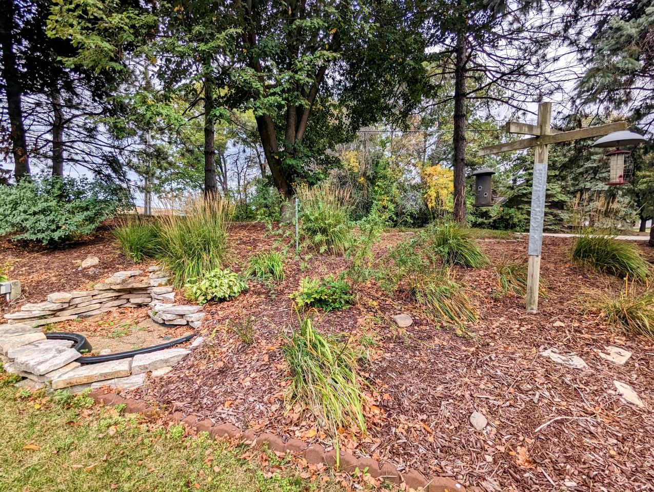 7971 Highpointe Ct - Photo 3 of 21