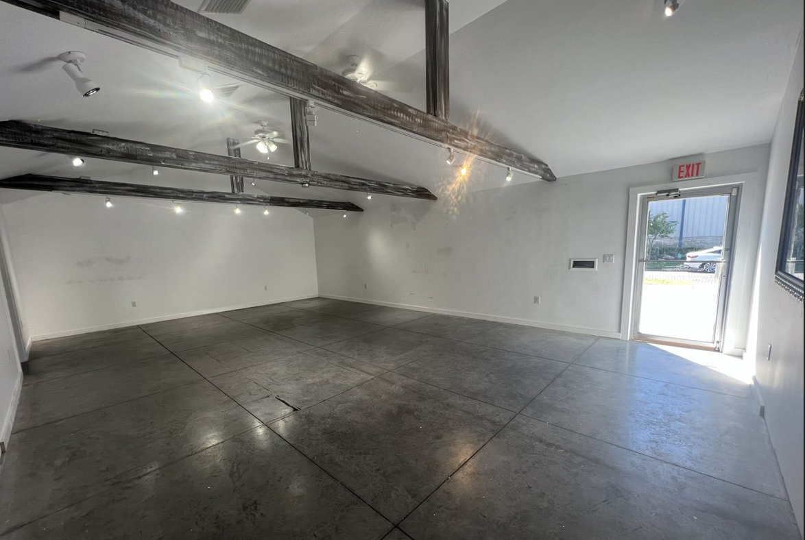 2121 2nd Ave S - Photo 5 of 18