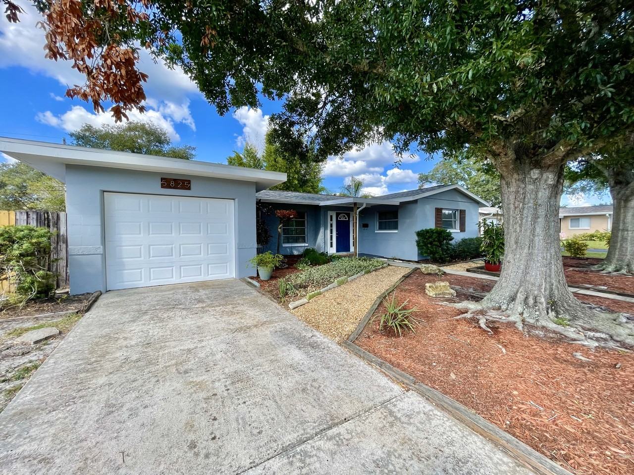 5825 30th Ave N - Photo 2 of 23