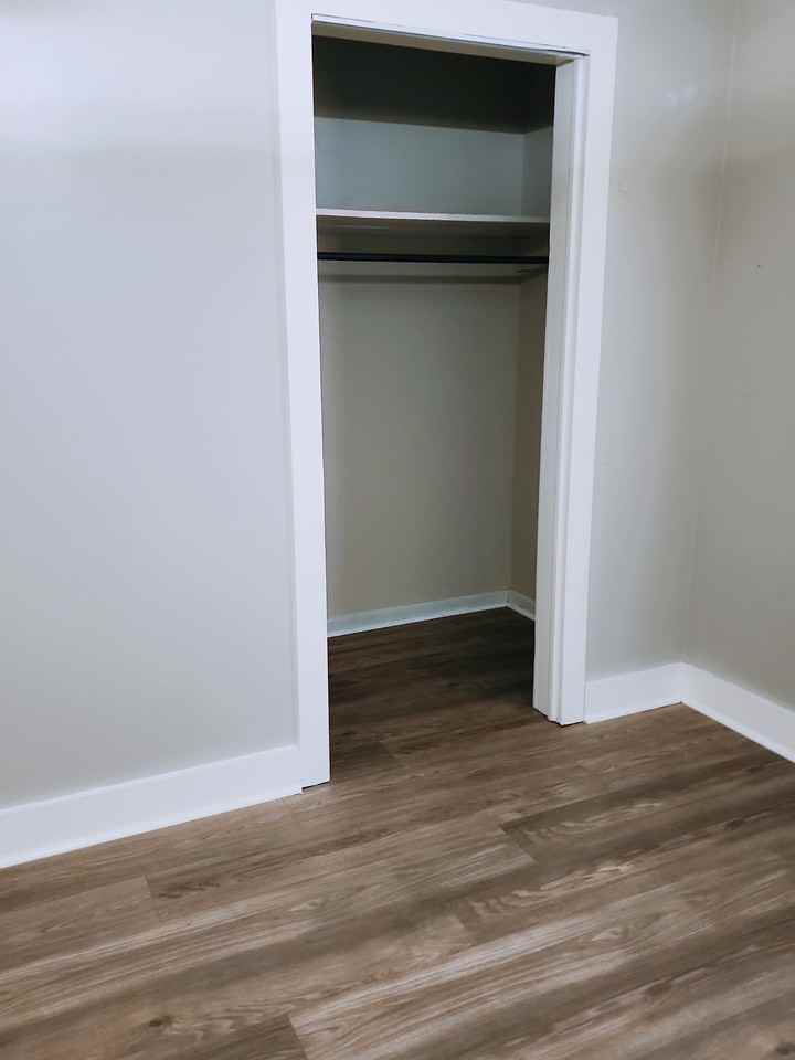 307 W Broussard St #NA - Photo 3 of 21