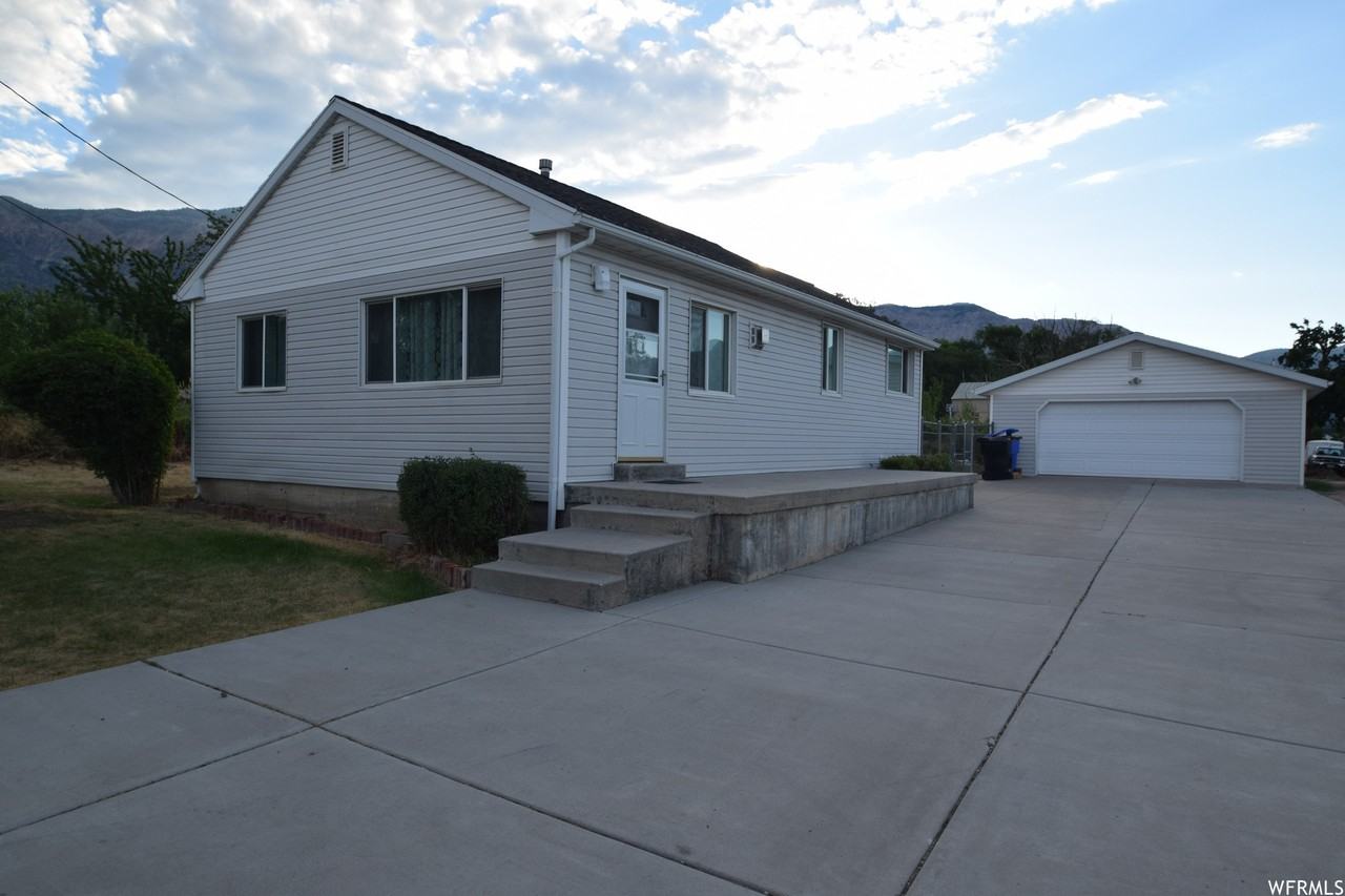 3374 N 1000 W, Pleasant View, UT 84414 1 Bedroom House for 585/month
