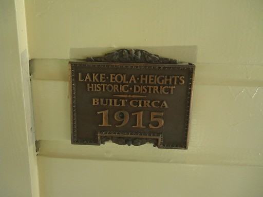 512 E Livingston St - Photo 3 of 14