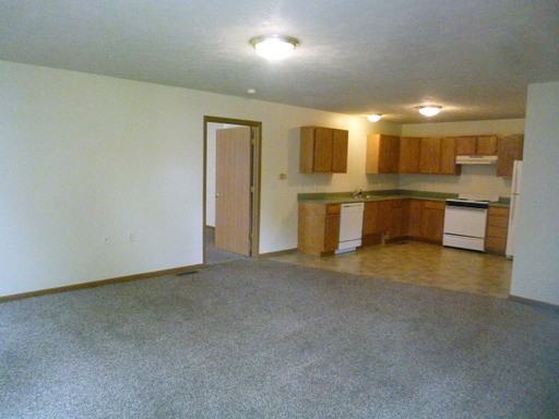 651 N 25th St - Photo 2 of 6