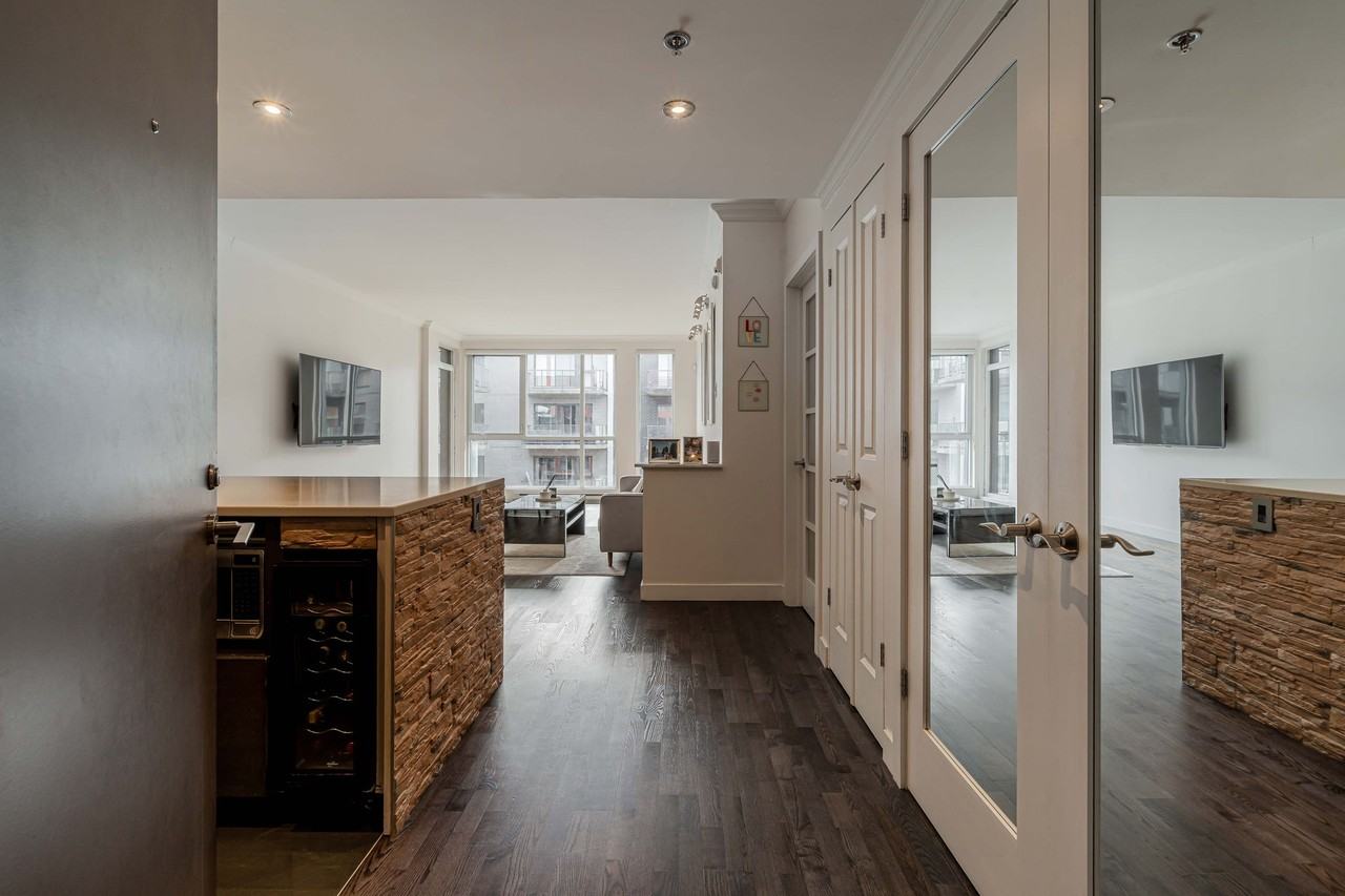 950 Plymouth Avenue #616 - Photo 3 of 15