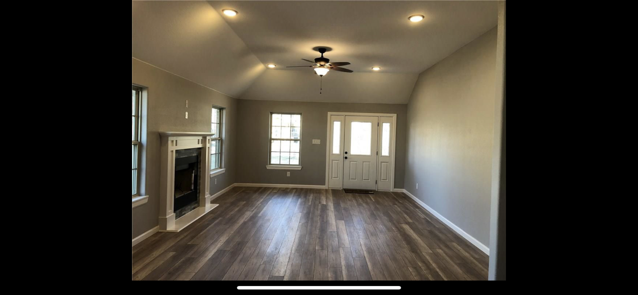 3415 N Pecan St #NA - Photo 2 of 8