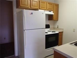 108 W Austin St #A - Photo 3 of 15