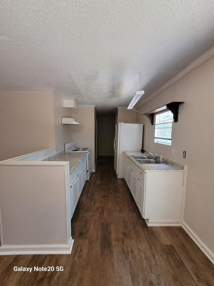 3248 Pike Rd #1 - Photo 3 of 14