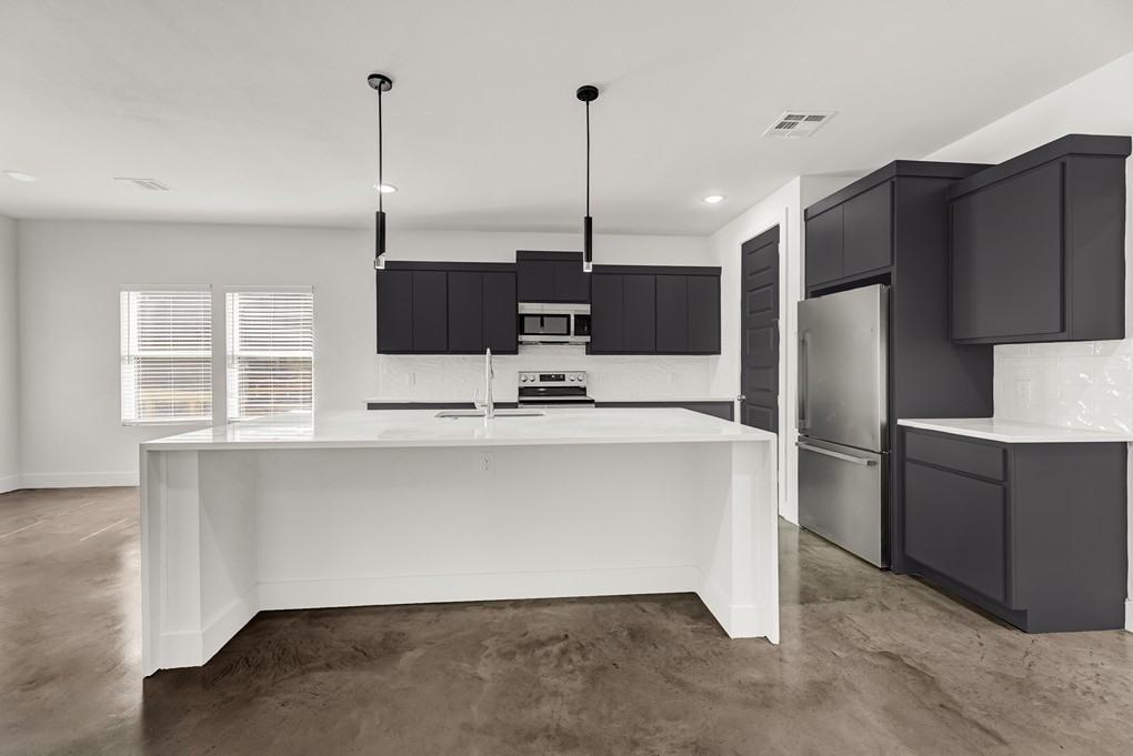 4134 Jeanne Dr #1 - Photo 3 of 32