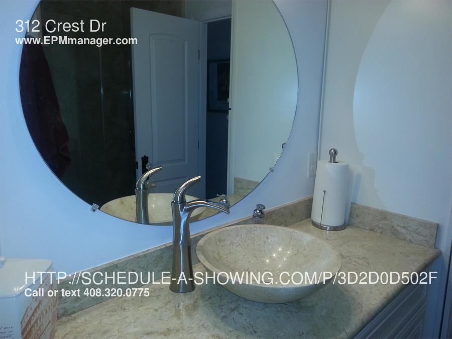 312 Crest Dr - Photo 3 of 6