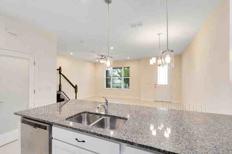 2232 Centerra Loop - Photo 5 of 29