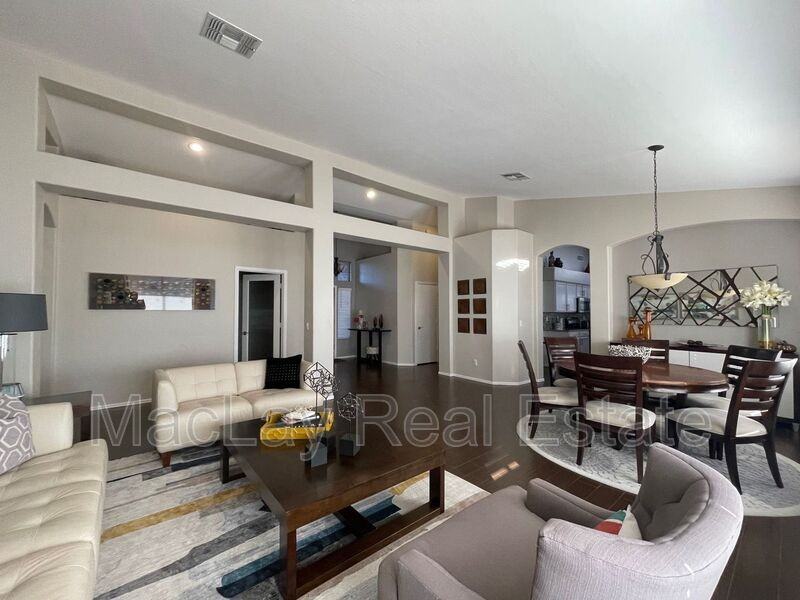 617 W Jasper Dr - Photo 6 of 24