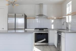 featured image of 23 Highland Ave