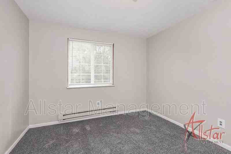 1323 Massachusetts Ave - Photo 7 of 29