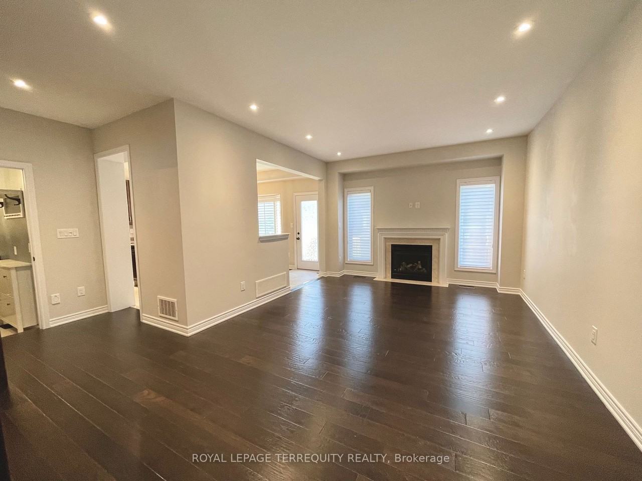 4605 Keystone Crescent - Photo 2 of 17