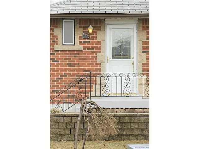 29 Welbourn Drive - Photo 2 of 28