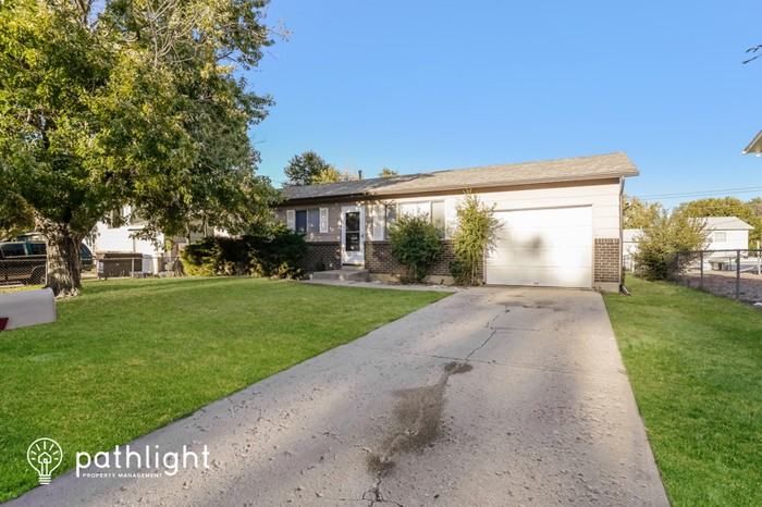 1519 Willshire Dr - Photo 2 of 14