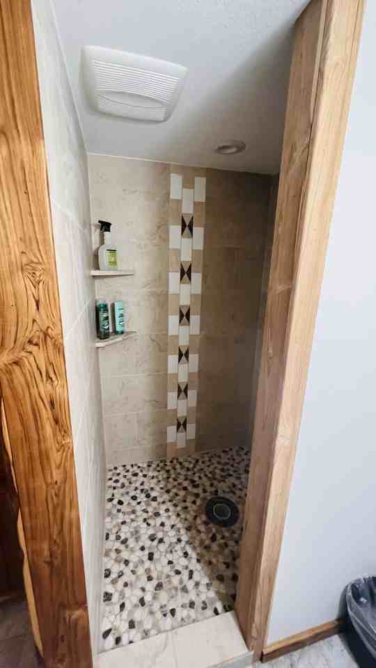 1075 Naalae Rd #NA - Photo 2 of 11