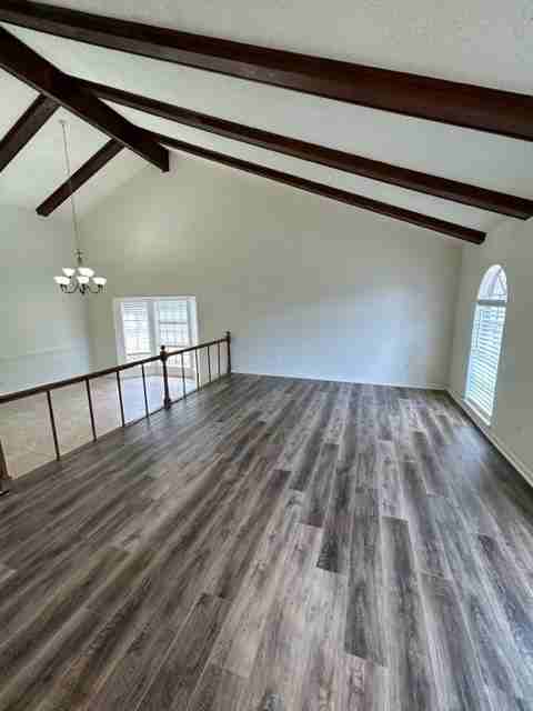 1101 Sleepy Hollow Rd #NA - Photo 3 of 30