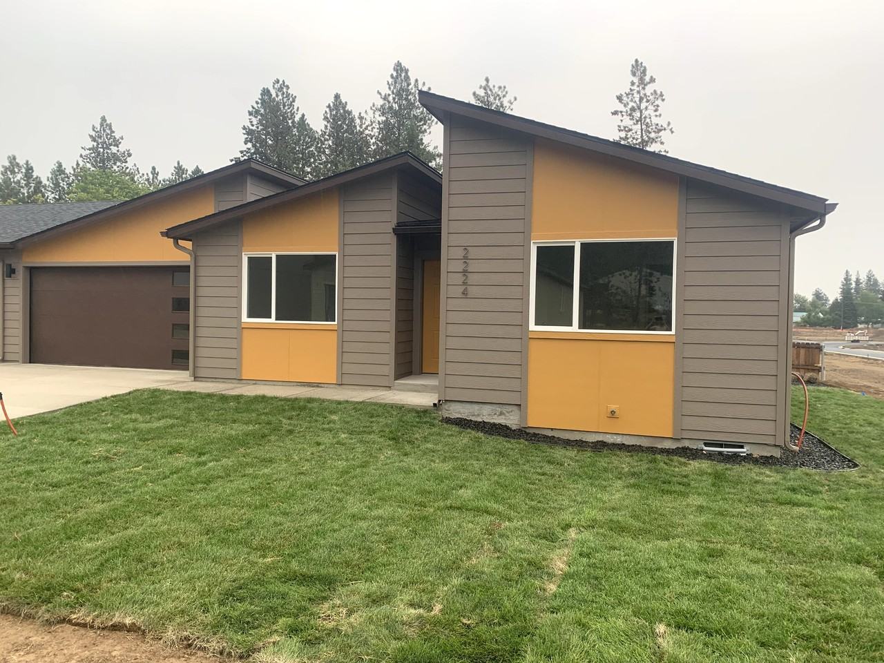2224 E Winger Rd #NA - Photo 2 of 14